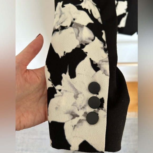 Rachel Roy Flower Blazer - Picture 6 of 7